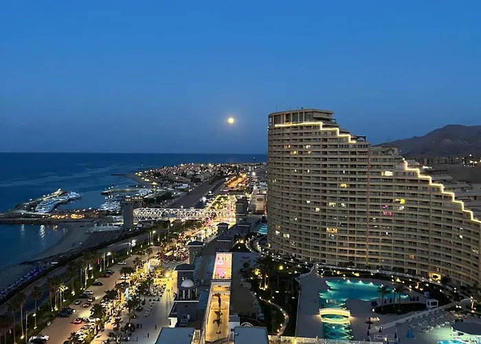 Porto Sokhna Sea & Pool View * Ajn-Szuhna